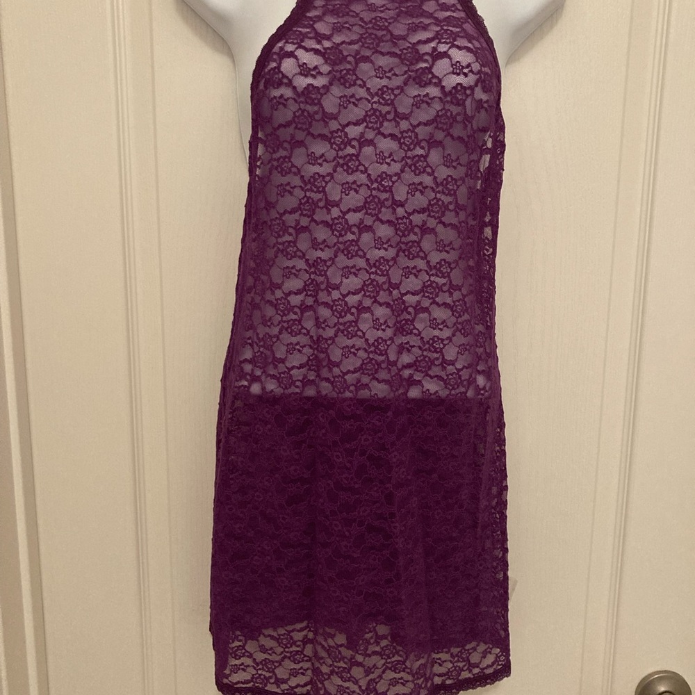 Victoria Secret Lace Chemise SZ S Halter style adjustable straps New!